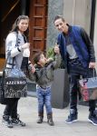 Amsterdam 5 maart 2013
Yes-R met vrouw en zoon op de pc hooftstraat.
Peter Smulders bv