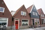Volendam 14 februari 2013
Huis van de moeder van Yolanthe Sneijder Cabau staat te koop.
Peter Smulders bv