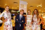 Amsterdam 2 maart 2015
Opening Pop up store Addy v d Krommenacker in de bijenkorf.
Inge Ipenburg Sandra Reemer  en Pernille la Lau zijn aanwezig.