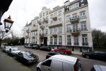 Amsterdam 4 maart 2015
Nieuwe huis Albert Verlinde naast Connie Breukhoven op de pc hooftstraat aan het vondelpark.