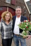 Bronkhorst 12 februari 2015
Presentatie boek Boer Jos en zijn vrouw Dycke.
Harm Edens reikt het uit