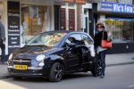 Amsterdam 13 februari 2015
Christine Kroonenberg met haar fiat 500