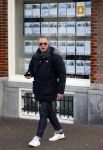Amsterdam 17 februari 2015
Jeroen v Koningsbrugge met gsm / mobieltje op straat