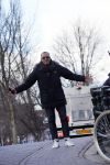 Amsterdam 17 februari 2015
Jeroen v Koningsbrugge met gsm / mobieltje op straat