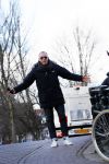 Amsterdam 17 februari 2015
Jeroen v Koningsbrugge met gsm / mobieltje op straat