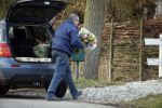 Uitdam Zuiderwoude Amsterdam 19 februari 2015
De ouders van katja Schuurman halen Sammie van School en Thijs heeft een nieuw appartement in Amsterdam.
