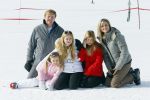 Lech, 23 Februari 2015
Jaarlijkse fotoshoot koninklijke Familie in Lech met Koning willem Alexander, Koningin Maxima, Prinses Beatrix,Prinses Amalia, Prinses Alexia en Prinses Ariane