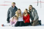 Lech, 23 Februari 2015
Jaarlijkse fotoshoot koninklijke Familie in Lech met Koning willem Alexander, Koningin Maxima, Prinses Beatrix,Prinses Amalia, Prinses Alexia en Prinses Ariane