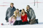 Lech, 23 Februari 2015
Jaarlijkse fotoshoot koninklijke Familie in Lech met Koning willem Alexander, Koningin Maxima, Prinses Beatrix,Prinses Amalia, Prinses Alexia en Prinses Ariane