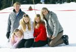 Lech, 23 Februari 2015
Jaarlijkse fotoshoot koninklijke Familie in Lech met Koning willem Alexander, Koningin Maxima, Prinses Beatrix,Prinses Amalia, Prinses Alexia en Prinses Ariane
