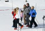 Lech, 23 Februari 2015
Jaarlijkse fotoshoot koninklijke Familie in Lech met Koning willem Alexander, Koningin Maxima, Prinses Beatrix,Prinses Amalia, Prinses Alexia en Prinses Ariane