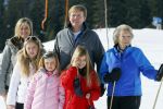 Lech, 23 Februari 2015
Jaarlijkse fotoshoot koninklijke Familie in Lech met Koning willem Alexander, Koningin Maxima, Prinses Beatrix,Prinses Amalia, Prinses Alexia en Prinses Ariane