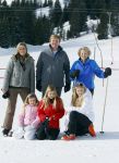 Lech, 23 Februari 2015
Jaarlijkse fotoshoot koninklijke Familie in Lech met Koning willem Alexander, Koningin Maxima, Prinses Beatrix,Prinses Amalia, Prinses Alexia en Prinses Ariane