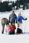 Lech, 23 Februari 2015
Jaarlijkse fotoshoot koninklijke Familie in Lech met Koning willem Alexander, Koningin Maxima, Prinses Beatrix,Prinses Amalia, Prinses Alexia en Prinses Ariane