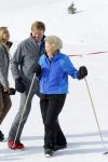 Lech, 23 Februari 2015
Jaarlijkse fotoshoot koninklijke Familie in Lech met Koning willem Alexander, Koningin Maxima, Prinses Beatrix,Prinses Amalia, Prinses Alexia en Prinses Ariane