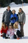 Lech, 23 Februari 2015
Jaarlijkse fotoshoot koninklijke Familie in Lech met Koning willem Alexander, Koningin Maxima, Prinses Beatrix,Prinses Amalia, Prinses Alexia en Prinses Ariane