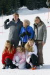Lech, 23 Februari 2015
Jaarlijkse fotoshoot koninklijke Familie in Lech met Koning willem Alexander, Koningin Maxima, Prinses Beatrix,Prinses Amalia, Prinses Alexia en Prinses Ariane