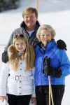 Lech, 23 Februari 2015
Jaarlijkse fotoshoot koninklijke Familie in Lech met Koning willem Alexander, Koningin Maxima, Prinses Beatrix,Prinses Amalia, Prinses Alexia en Prinses Ariane