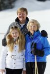 Lech, 23 Februari 2015
Jaarlijkse fotoshoot koninklijke Familie in Lech met Koning willem Alexander, Koningin Maxima, Prinses Beatrix,Prinses Amalia, Prinses Alexia en Prinses Ariane