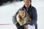 Lech, 23 Februari 2015
Jaarlijkse fotoshoot koninklijke Familie in Lech met Koning willem Alexander, Koningin Maxima, Prinses Beatrix,Prinses Amalia, Prinses Alexia en Prinses Ariane