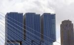 Rotterdam 1 maart 2015
Madonna en vriend Timo Scheffers hebben een penthouse gekocht in het nieuwe gebouw de Rotterdam naast Hotel New York in . Madonna wil vanaf hier met haar prive vliegtuig haar tour gaan maken. Het Penthouse is 750m2 met een dakterras van 70m2