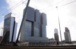 Rotterdam 1 maart 2015
Madonna en vriend Timo Scheffers hebben een penthouse gekocht in het nieuwe gebouw de Rotterdam naast Hotel New York in . Madonna wil vanaf hier met haar prive vliegtuig haar tour gaan maken. Het Penthouse is 750m2 met een dakterras van 70m2