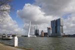 Rotterdam 1 maart 2015
Madonna en vriend Timo Scheffers hebben een penthouse gekocht in het nieuwe gebouw de Rotterdam naast Hotel New York in . Madonna wil vanaf hier met haar prive vliegtuig haar tour gaan maken. Het Penthouse is 750m2 met een dakterras van 70m2