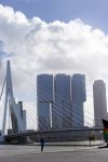 Rotterdam 1 maart 2015
Madonna en vriend Timo Scheffers hebben een penthouse gekocht in het nieuwe gebouw de Rotterdam naast Hotel New York in . Madonna wil vanaf hier met haar prive vliegtuig haar tour gaan maken. Het Penthouse is 750m2 met een dakterras van 70m2