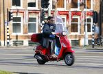 Amsterdam 13 februari 2015
Martijn Krabbe op zijn rode vespa scooter