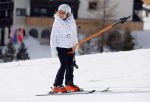 Lech, 23 Februari 2015
Jaarlijkse fotoshoot koninklijke Familie in Lech met Koning willem Alexander, Koningin Maxima, Prinses Beatrix,Prinses Amalia, Prinses Alexia en Prinses Ariane