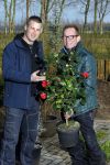 Eemnes 15 februari 2015
Rob Verlinden en zijn collega ivo Putman op de kwekerij van Rob