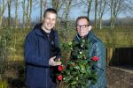 Eemnes 15 februari 2015
Rob Verlinden en zijn collega ivo Putman op de kwekerij van Rob