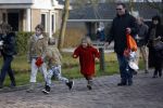 Uitdam Zuiderwoude Amsterdam 19 februari 2015
De ouders van katja Schuurman halen Sammie van School en Thijs heeft een nieuw appartement in Amsterdam.