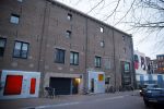 Uitdam Zuiderwoude Amsterdam 19 februari 2015
De ouders van katja Schuurman halen Sammie van School en Thijs heeft een nieuw appartement in Amsterdam.