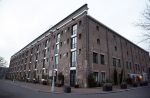 Uitdam Zuiderwoude Amsterdam 19 februari 2015
De ouders van katja Schuurman halen Sammie van School en Thijs heeft een nieuw appartement in Amsterdam.