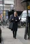 Amsterdam 2 maart 2015
Zangeres Dominique v Hulst op de cornelis schuytstraat