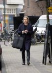 Amsterdam 2 maart 2015
Zangeres Dominique v Hulst op de cornelis schuytstraat