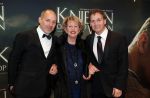 Amsterdam 22 februari 2016
Premiere Knielen op een Bed Violen in Tuschinski , Noortje Herlaar en partner Barry Atsma spelen de hoofdrol. Alain de Levita met zijn broer Robin de Levita en hun moeder