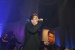 Amsterdam 10 maart 2016 
Concert en cd presenattie van Andre Hazes jr in de duif. Johnny de Mol reikt de eerste cd uit.