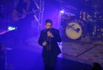 Amsterdam 10 maart 2016 
Concert en cd presenattie van Andre Hazes jr in de duif. Johnny de Mol reikt de eerste cd uit.