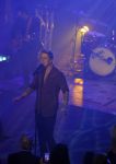 Amsterdam 10 maart 2016 
Concert en cd presenattie van Andre Hazes jr in de duif. Johnny de Mol reikt de eerste cd uit.