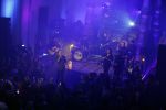 Amsterdam 10 maart 2016 
Concert en cd presenattie van Andre Hazes jr in de duif. Johnny de Mol reikt de eerste cd uit.