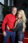 Den Haag 12 februari 2016
Samantha ( Barbie) en haar man Michael v d Plas met hun manager Jake Hampel zijn vrouw en hun PT