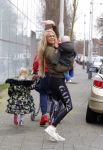 Den Haag 12 februari 2016
Samantha ( Barbie) en haar man Michael v d Plas met hun manager Jake Hampel zijn vrouw en hun PT