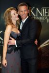 Amsterdam 22 februari 2016
Premiere Knielen op een Bed Violen in Tuschinski , Noortje Herlaar en partner Barry Atsma spelen de hoofdrol.