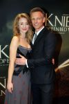 Amsterdam 22 februari 2016
Premiere Knielen op een Bed Violen in Tuschinski , Noortje Herlaar en partner Barry Atsma spelen de hoofdrol.