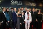 Amsterdam 22 februari 2016
Premiere Knielen op een Bed Violen in Tuschinski , Noortje Herlaar en partner Barry Atsma spelen de hoofdrol.