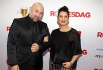 Amsterdam 7 maart 2016
Premiere Rokjesdag in Tuschinski met Regisseur Johan Nijenhuis, scenarioschrijver Evelien Hagebeek, Lieke van Lexmond, Birgit Schuurman, Toprak YalÃ§iner, Ferdi Stofmeel, Anne-Marie Jung, Martijn Fischer, Esmee van Kampen, Melissa Drost, David Lucieer, Carly Wijs, Hassan Salah Slaby, Manuel Broekman, Jim Bakkum, Barbara Sloesen, Stijn Fransen, Loek Peters.