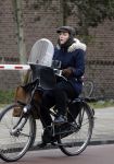 Amsterdam 13 februari 2016 
Caro Emerald op de fiets.