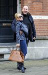 Amsterdam 12 februari 2016 
Connie Breukhoven met verloofde Eugene v Dun op straat